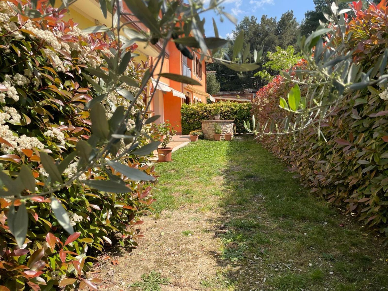 Casa Achille Hotel Spello Exterior photo
